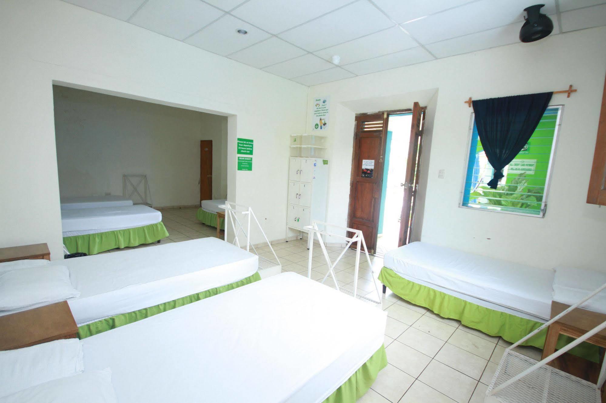 Hostal Casa Verde Σάντα Άνα Εξωτερικό φωτογραφία